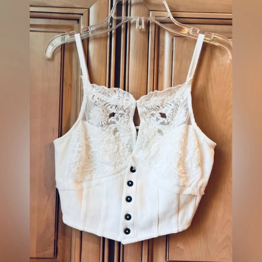 NWOT Free People Have My Heart Top